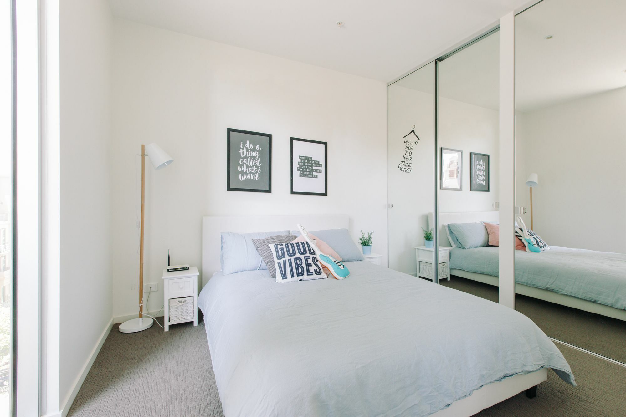 South Yarra 1 Bdr Apartment *