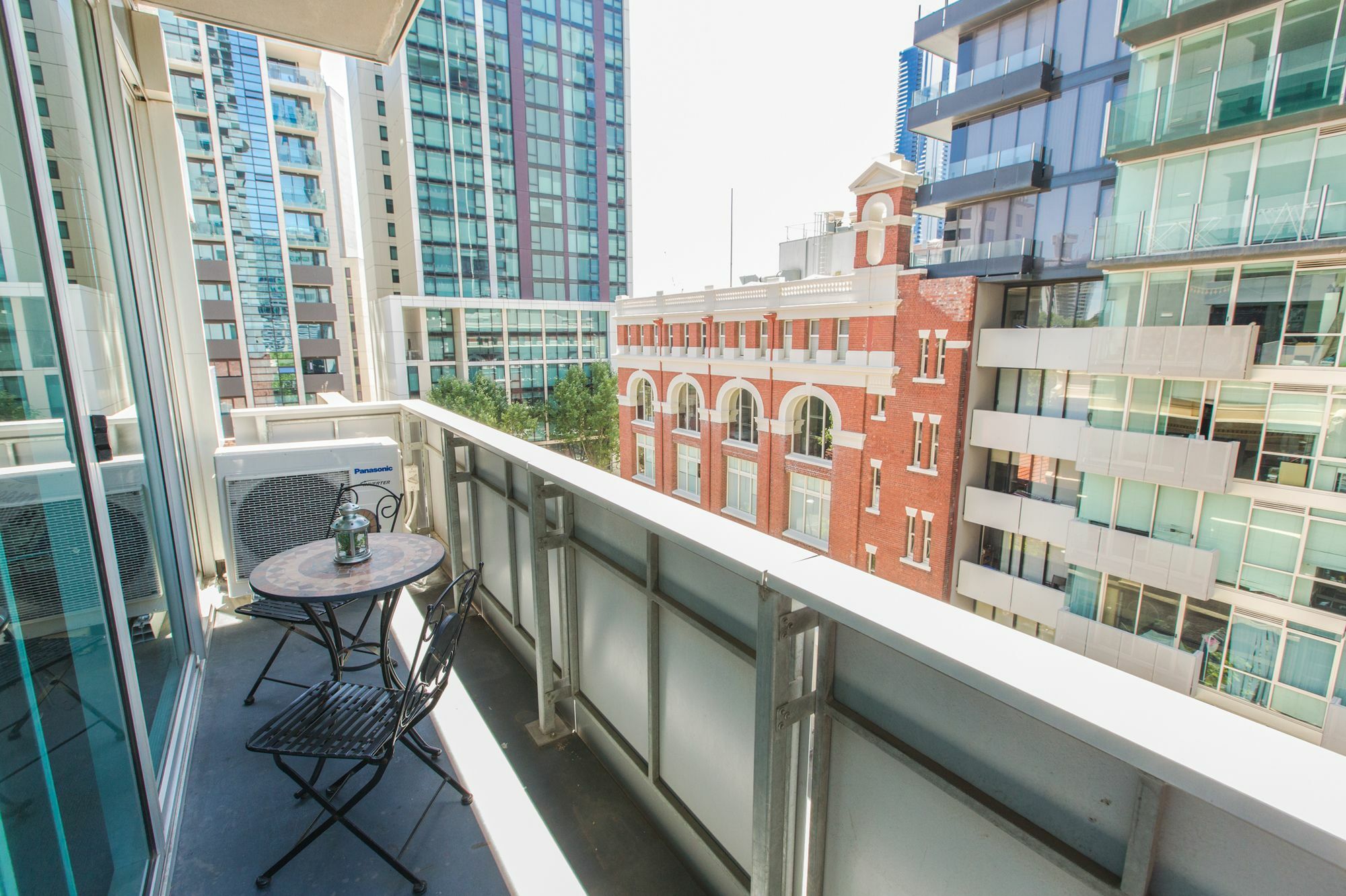 South Yarra 1 Bdr Apartment