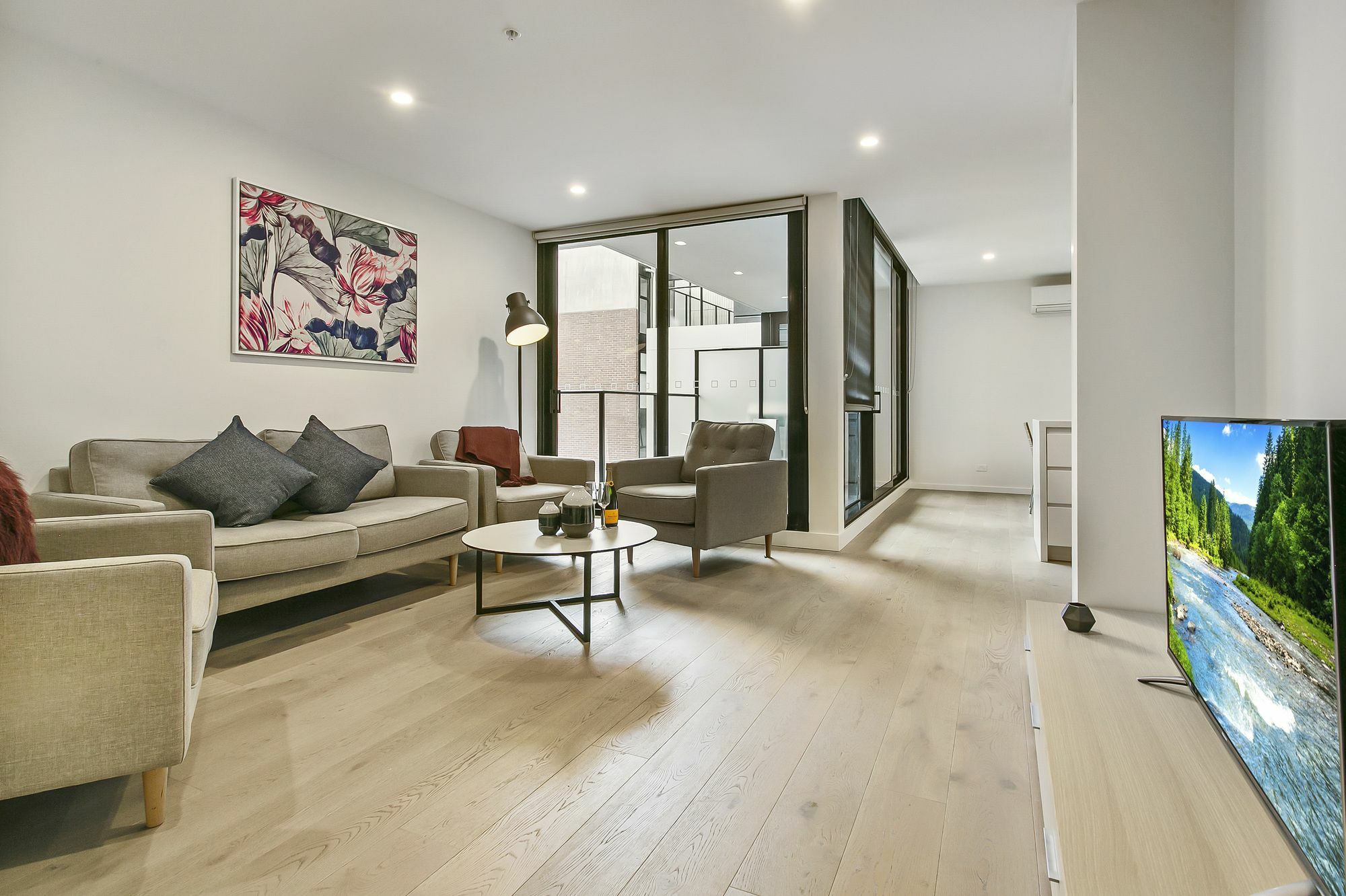 - Teri Aparthotel 4*
