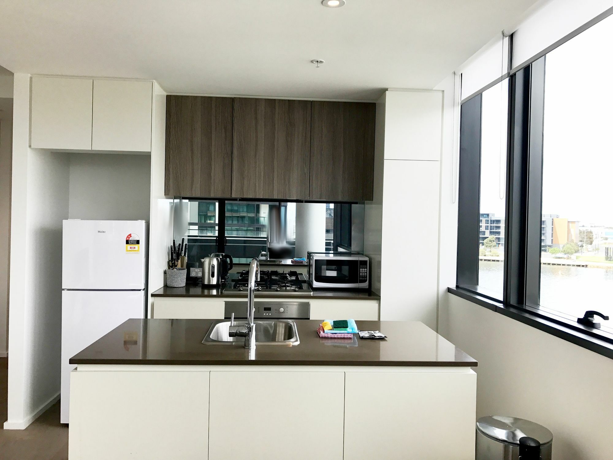 Urbanminder @ 889 Apartment Melbourne