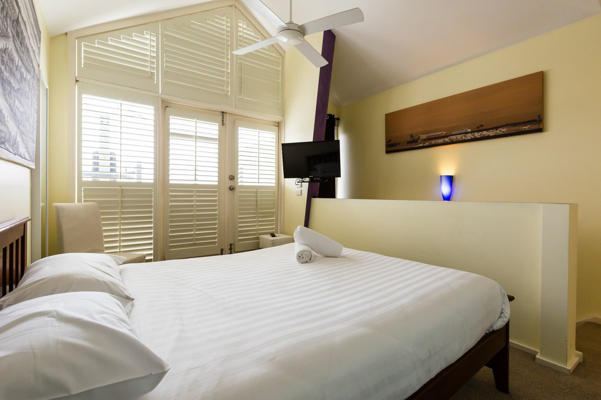 Alexander, 2bdr South House Apartment *