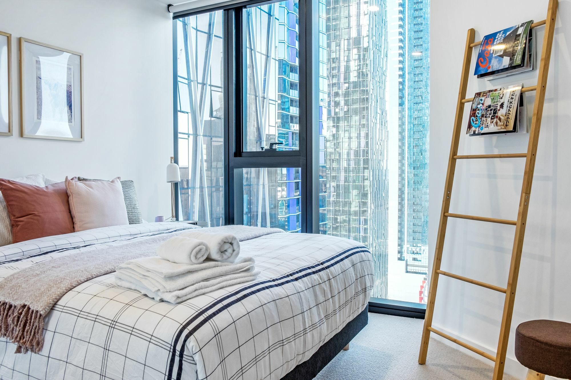 Roomerang At Avant 28