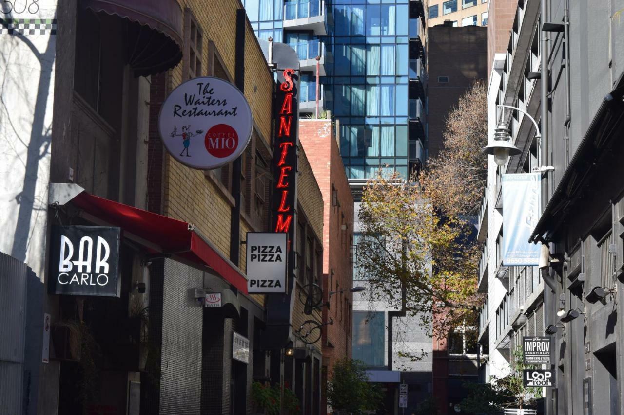 Executive Little Collins Street * Melbourne