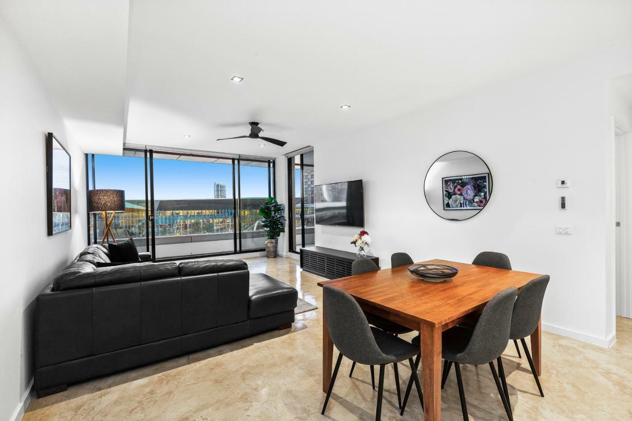 Flinders Wharf *