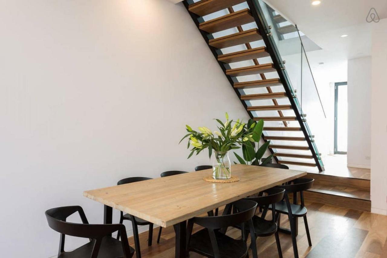 Lola Three Levels Of Style With Rooftop Terrace * Melbourne