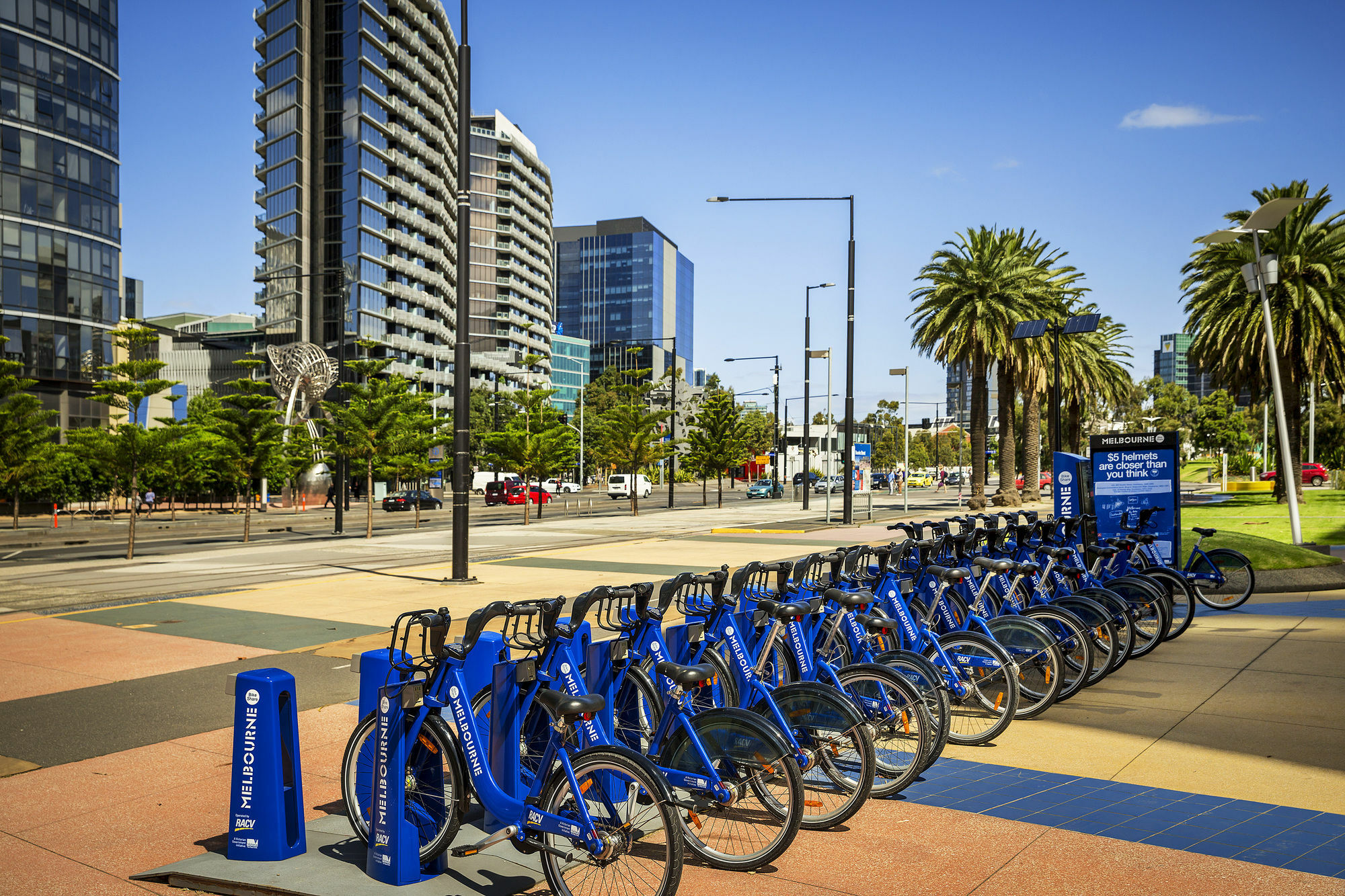 Aparthotel Quest Docklands 4*