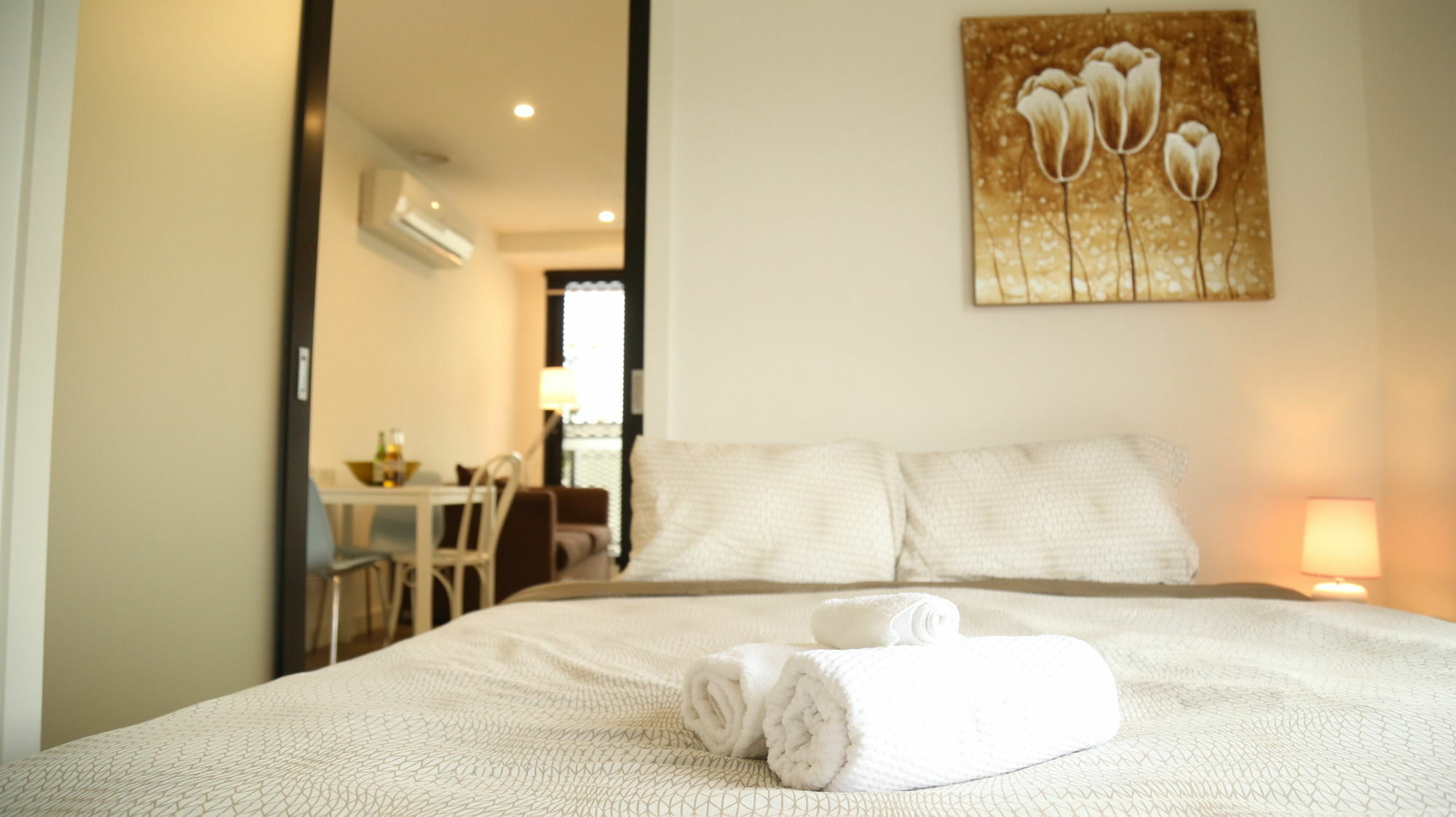 Apartment The Icon St Kilda *