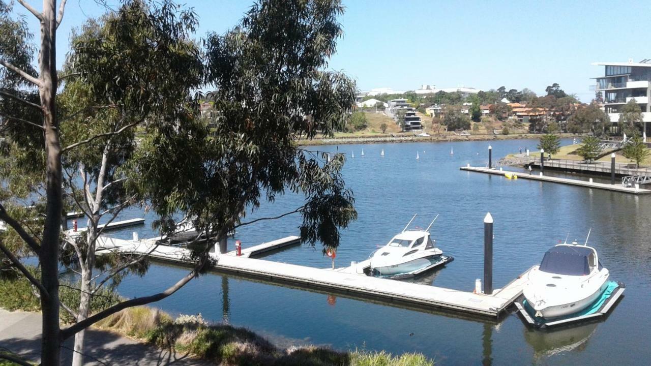 Marina View On The River, Melbourne