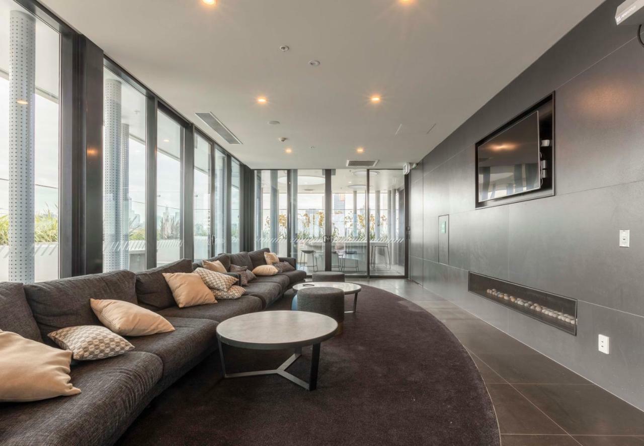 Gravity Tower Apartment