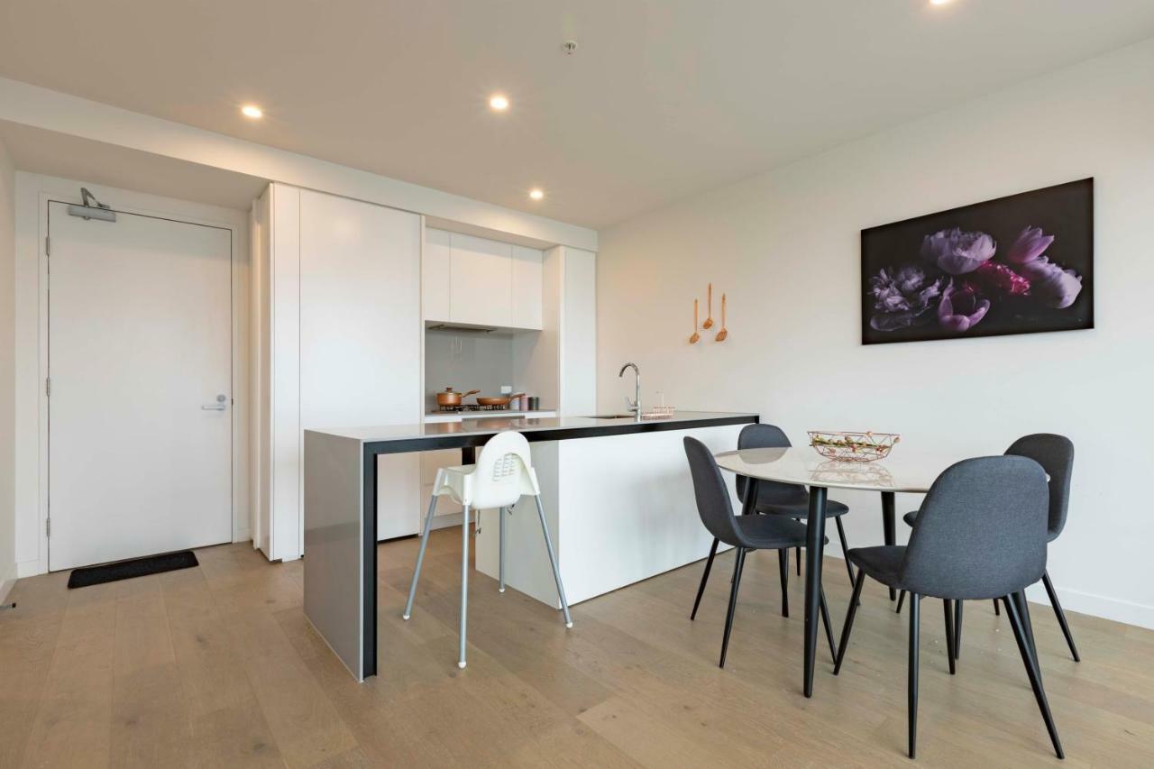 Gravity Tower Apartment *