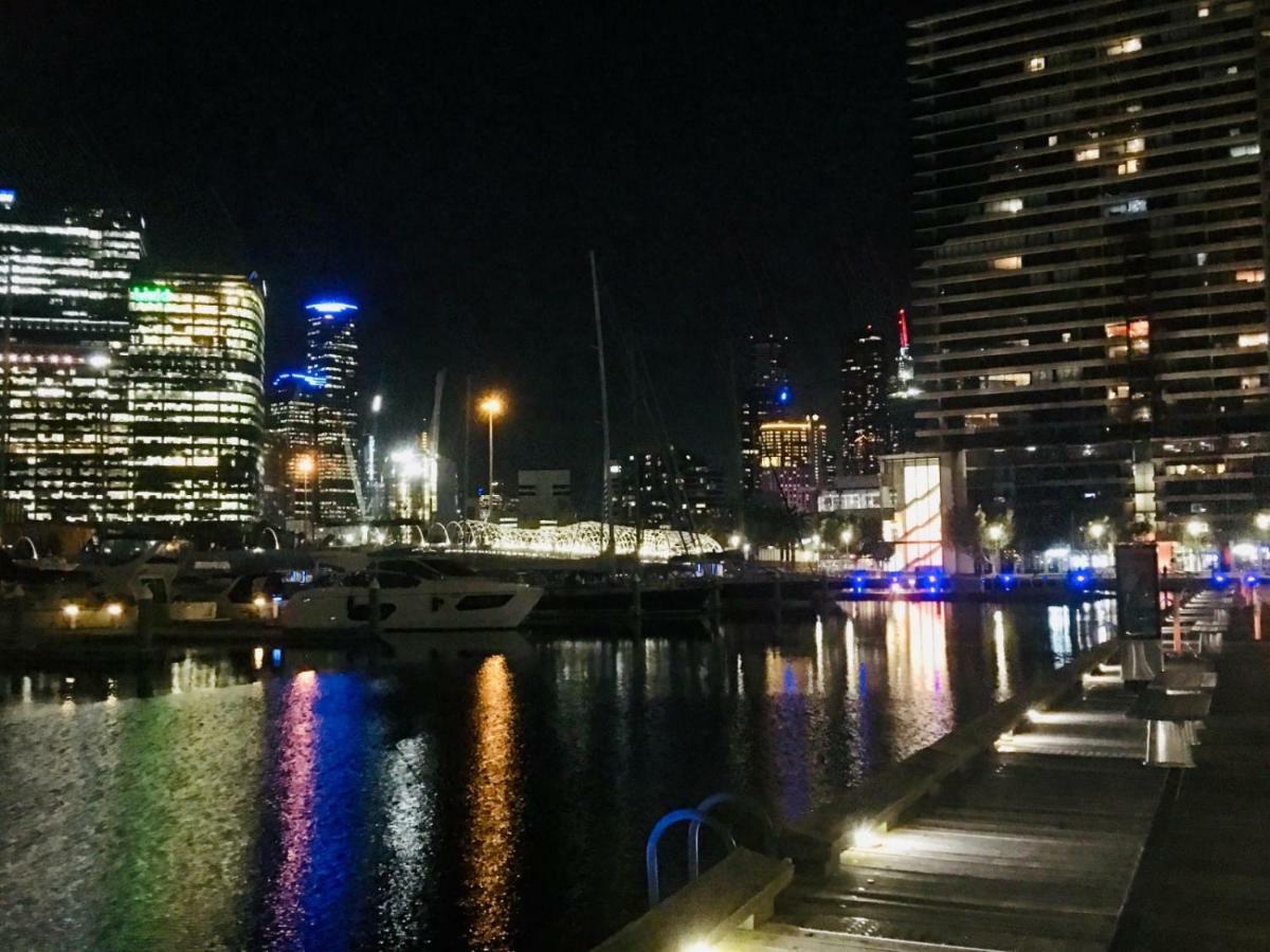 Luxury On The Water Melbourne