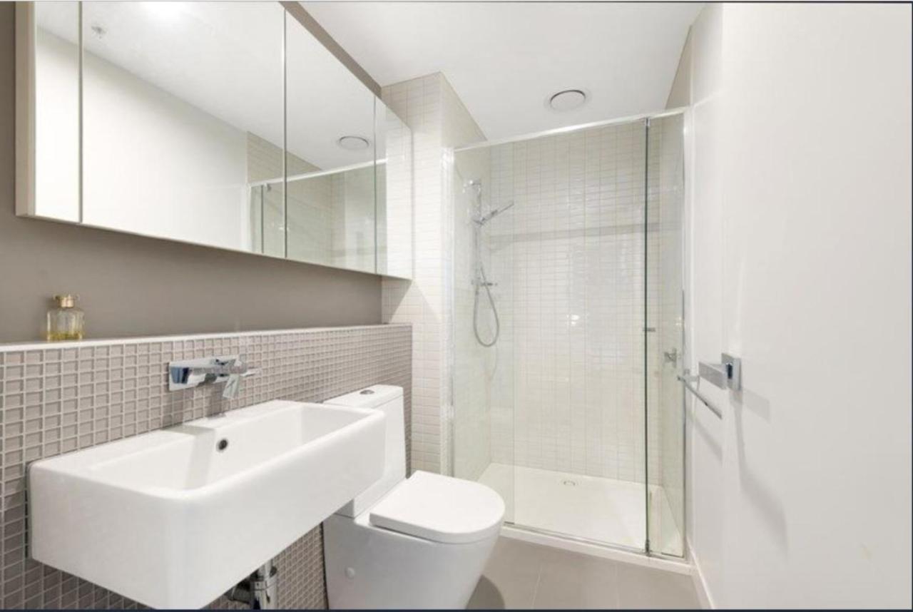 Readyset On Rose Lane Apartment Melbourne