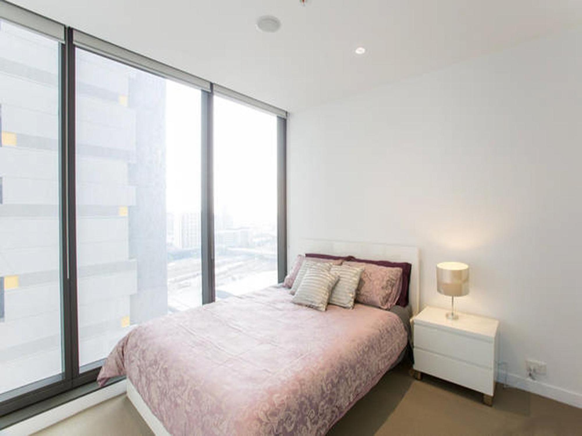 Apartment Uws Madison Melbourne Cbd Apartment