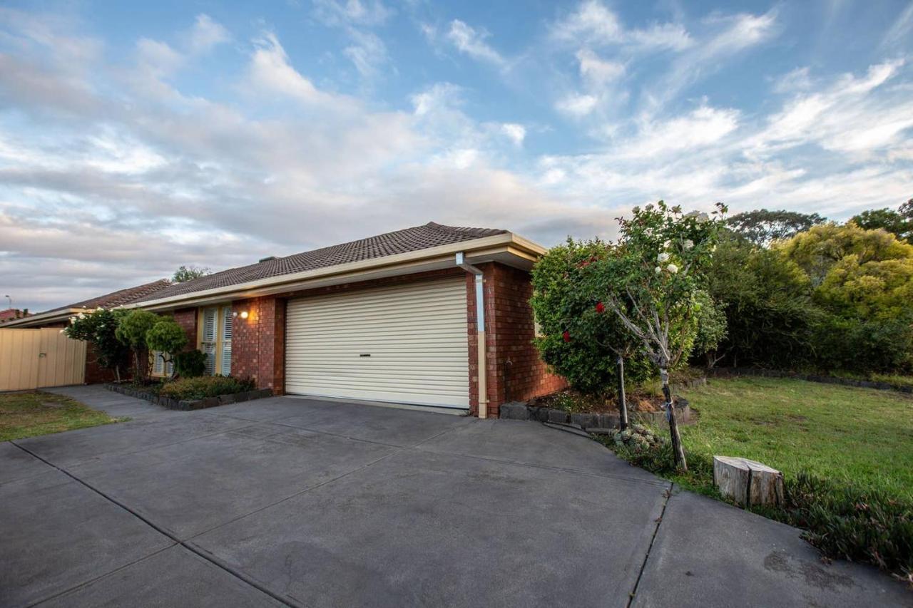 Quiet & Peaceful 3bed2bath @keilor Downs *