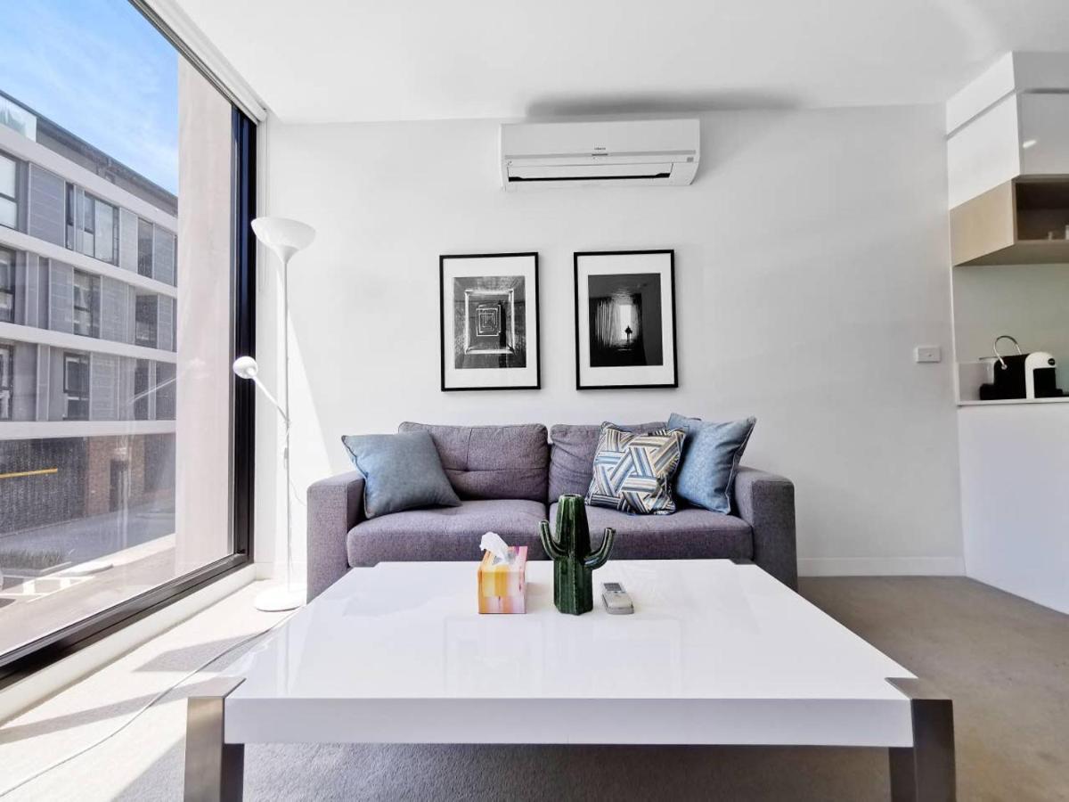 Hawthorn Elegant Lifestyle 1 Bedroom *