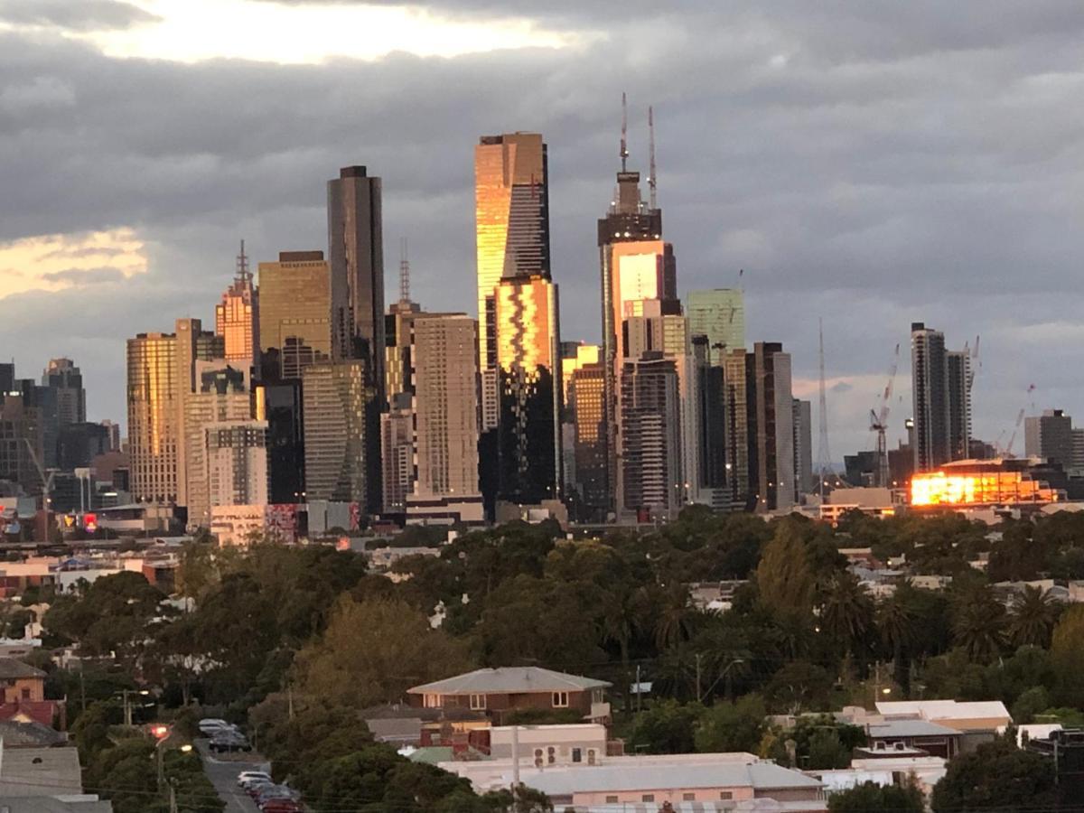 Port Bayview Apartment Melbourne