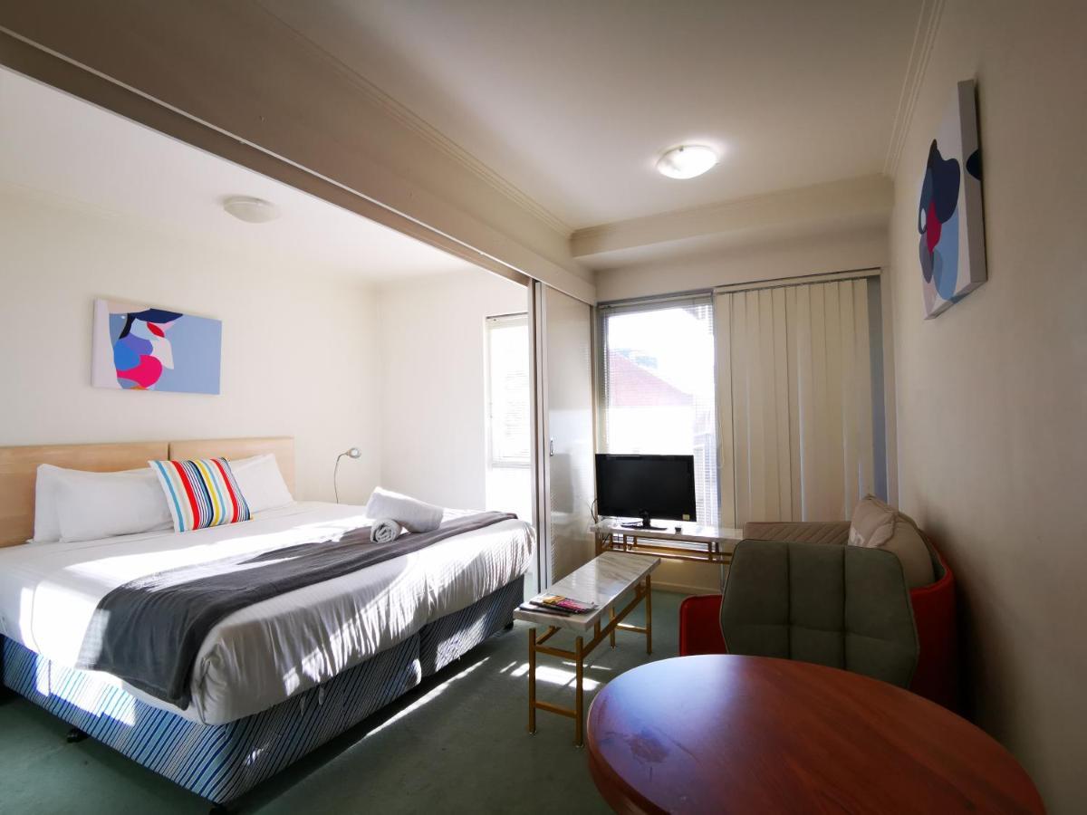 Aparthotel Adara Franklin 4*