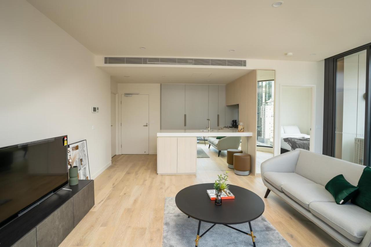 Ifsuites Village 5*