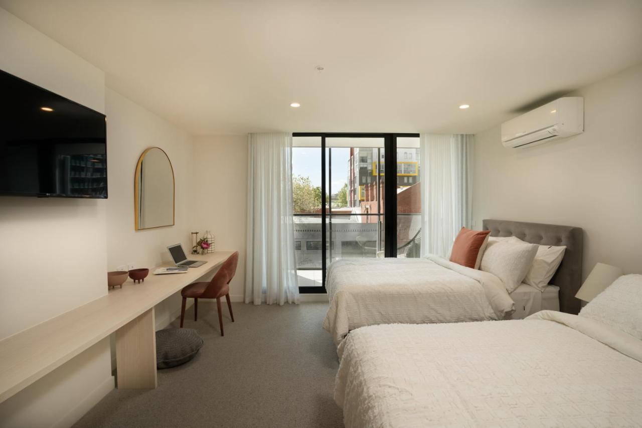 Ifsuites Village Hotel
