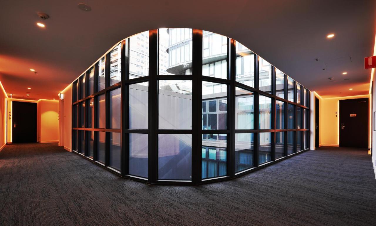 Clarion South Hotel 4*