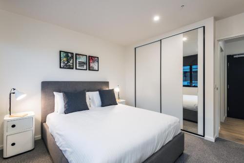 Aparthotel Playhouse Abbotsford