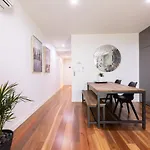 Experience Port Melbourne