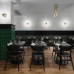 The Victoria Hotel