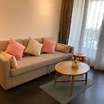 The Fawkner Apartment Bay-View Pool/Gym Free Parking