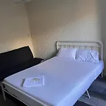 H & D Apartments