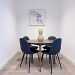 City Center Serenity Suite At Southern Cross Precinct