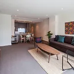 Southbank Hideaway On The Yarra With Huge Terrace