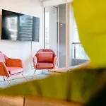 Millennial Southbank Condo Lifestyle W Parking