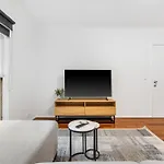 Coventry Gardens Family Escape -Sleeps 4