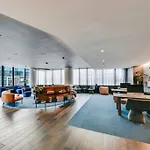 62D Fully Equipped 2Br Abnb Property, Perfect For A Local Experience In Melbourne With Free Parking
