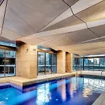 A Chic 2Br Apt Near Southern Cross, With Secure Parking