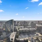 Cbd Apt On 48 Floor With City And Harbour Views