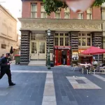 Cool City 1 Bedroom