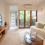 Inner City Pet Friendly Pad By Custom Bnb Hosting