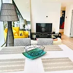 Royal Executive Living Executive Retreat Residency 41