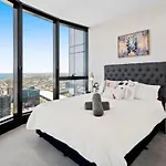 Southbank 2Br - City & Bay Views