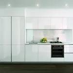 Akom Prahran