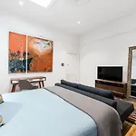 Waratah Stay - A Boutique Experience