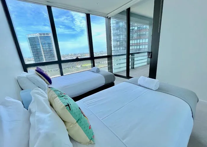 Brilliant Waterview 3B Apartment Secured Parking