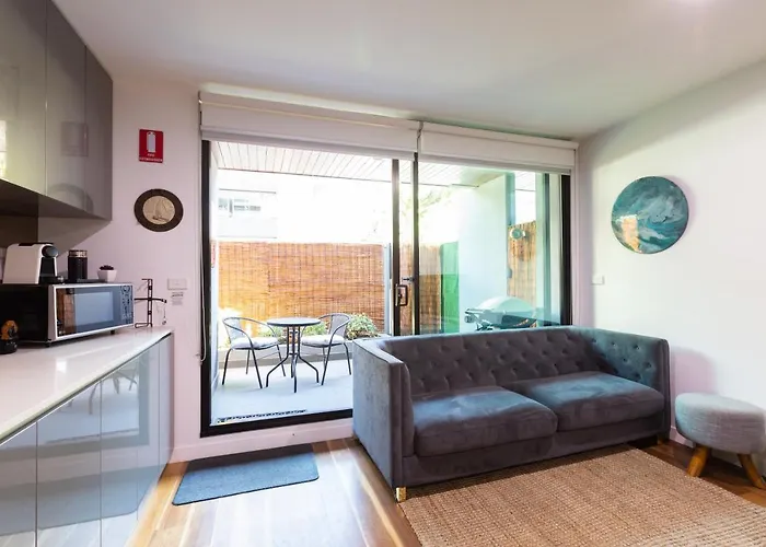 Experience Port Melbourne