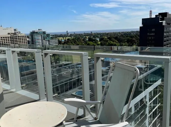 The Fawkner Apartment Bay-View Pool/Gym Free Parking