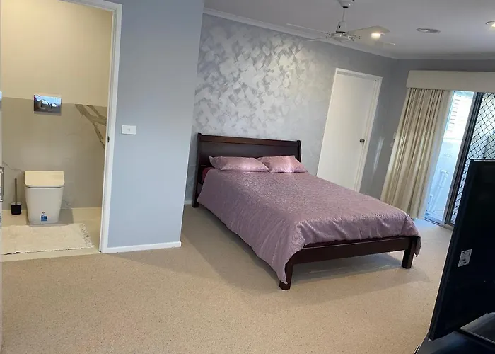 Guest Ensuite 7 Minutes From Airport