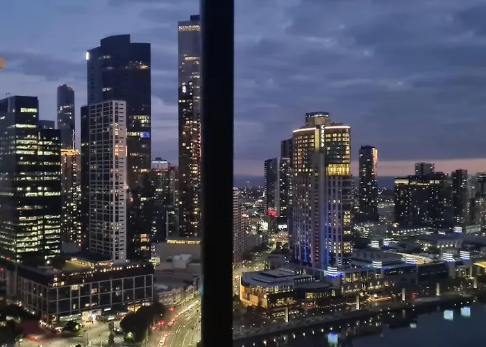 Melbourne Luxury Penthouse In Prime Location