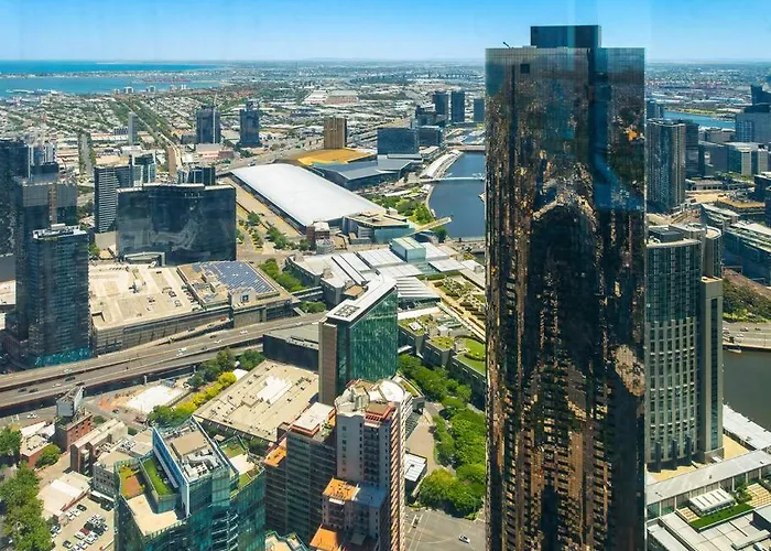 Cbd Heart｜Awe- Inspiring Heights｜Breathtaking View