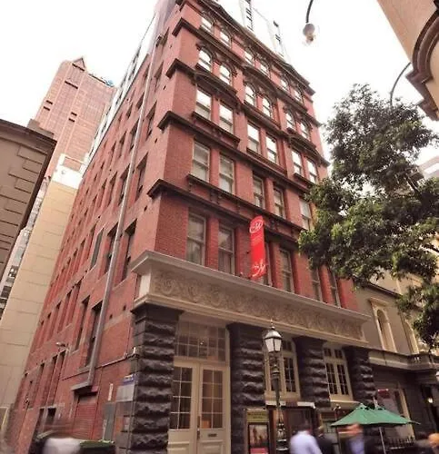 Famous Hotel Melbourne Cbd