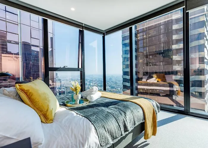 Sky High 180 Panoramic Views-Prime Cbd,Pool & Gym